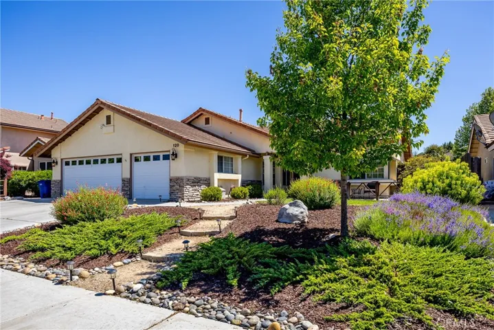 120 Riverbank Lane, Paso Robles, California 93446