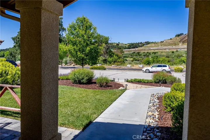 120 Riverbank Lane, Paso Robles, California 93446