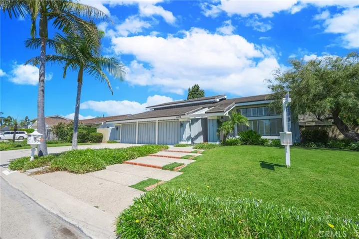 10572 Beardsley Circle, Villa Park, California 92861