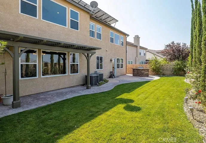 27345 English Ivy Lane, Canyon Country, California 91387