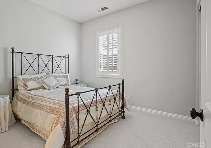 27345 English Ivy Lane, Canyon Country, California 91387