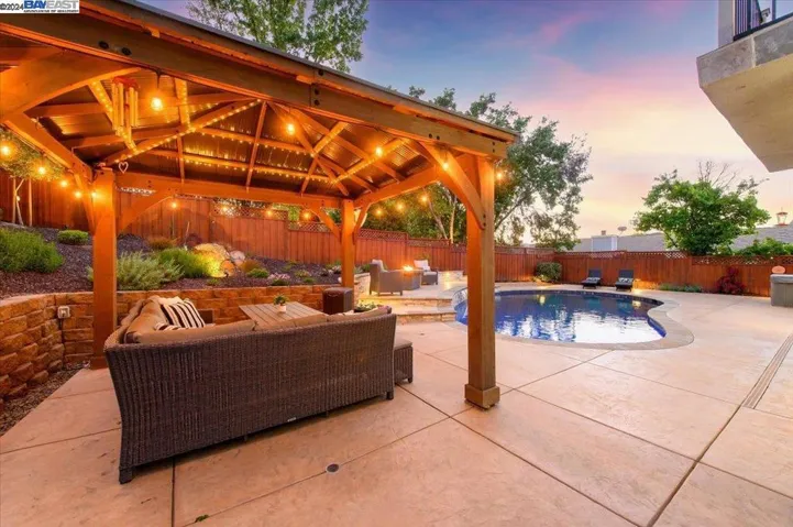 5725 San Carlos Way, Pleasanton, California 94566