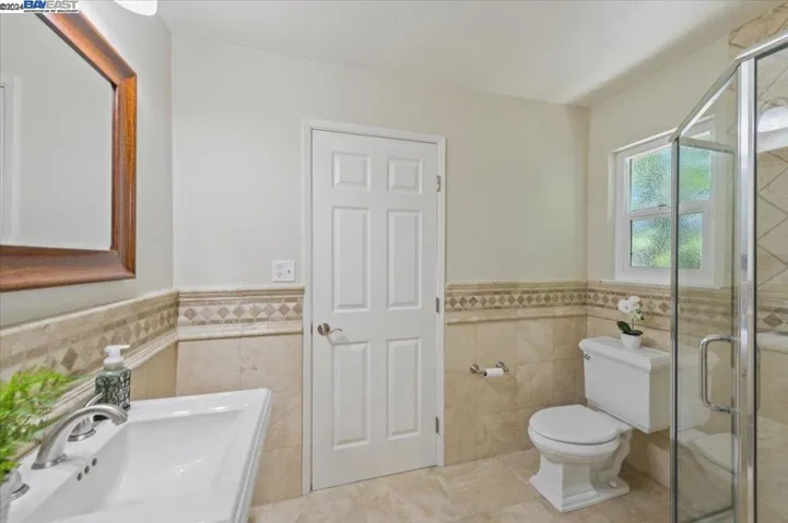 5725 San Carlos Way, Pleasanton, California 94566