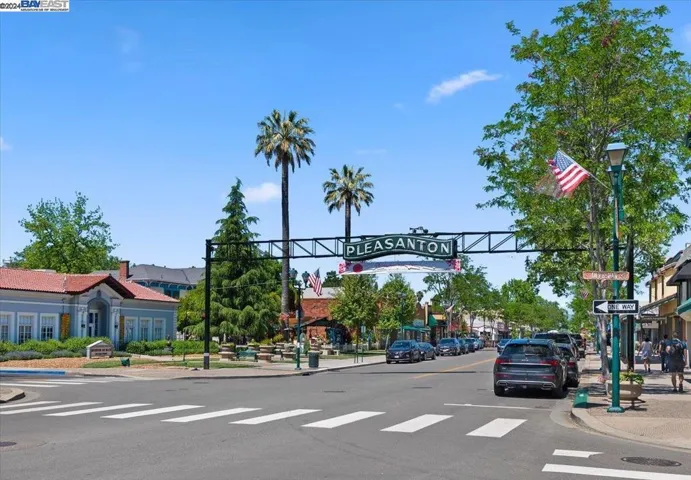 5725 San Carlos Way, Pleasanton, California 94566