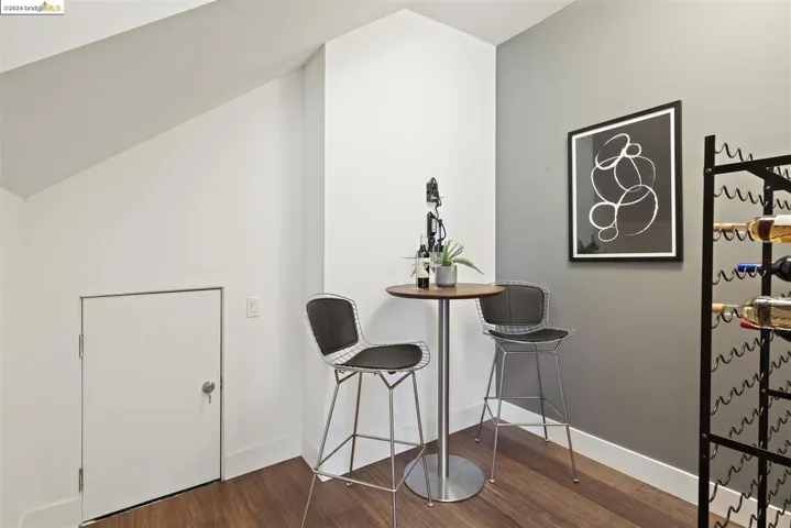 5695 Skyline Blvd, Oakland, California 94611