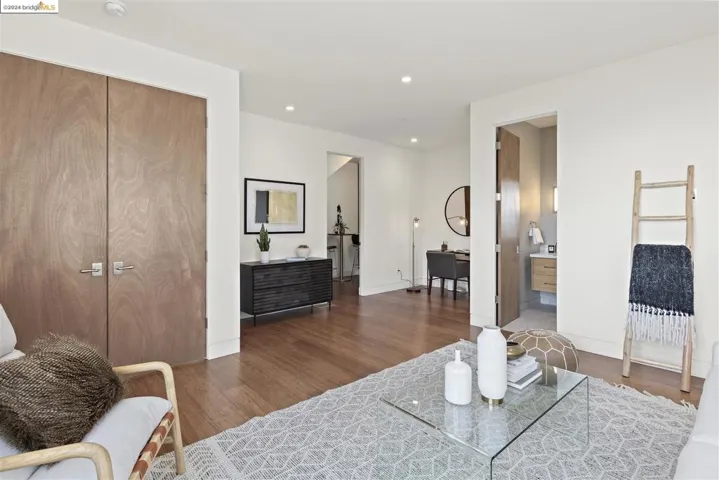 5695 Skyline Blvd, Oakland, California 94611