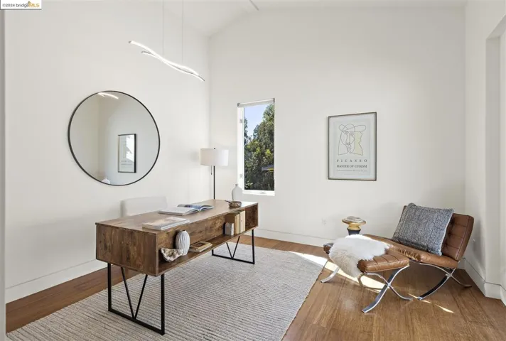 5695 Skyline Blvd, Oakland, California 94611