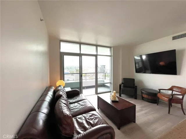 425 W Beech Street 1057, San Diego, California 92101