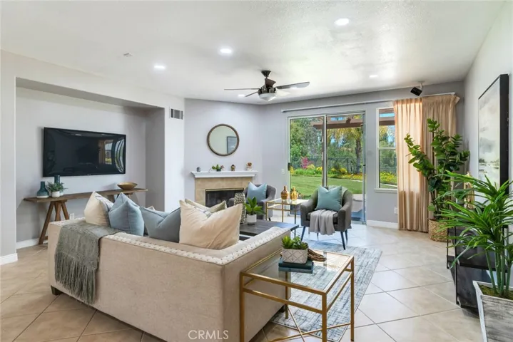 1485 Deer Hollow Drive, Corona, California 92882