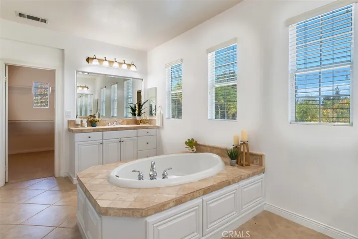 1485 Deer Hollow Drive, Corona, California 92882