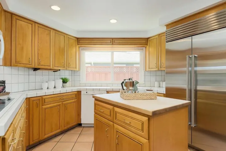 786 Camino Drive, Santa Clara, California 95050