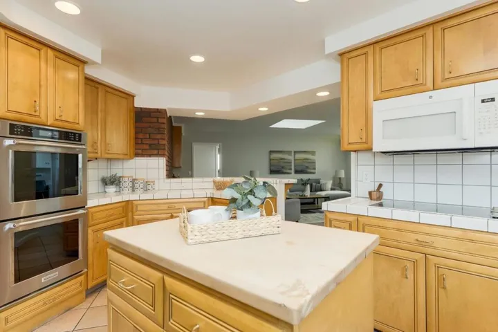 786 Camino Drive, Santa Clara, California 95050