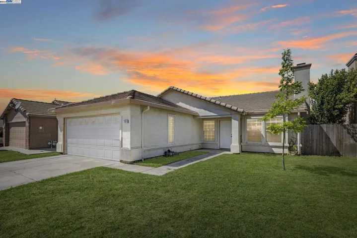 7185 Snowy Birch Way, Sacramento, California 95823