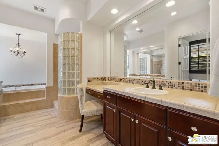 41650 Via Aregio, Palm Desert, California 92260