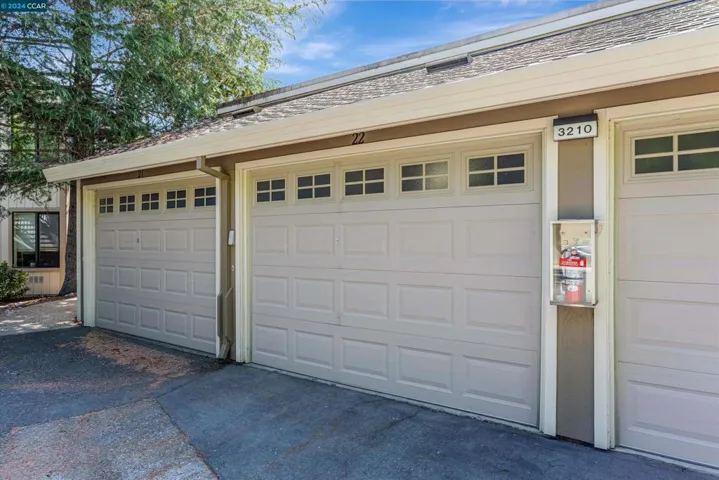 3210 Rossmoor Pkwy 1, Walnut Creek, California 94595