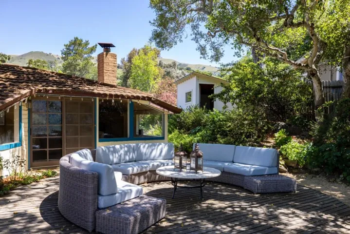 2 Deer Meadow, Carmel Valley, California 93924