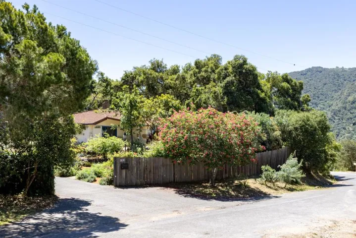 2 Deer Meadow, Carmel Valley, California 93924