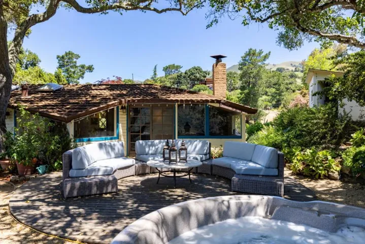 2 Deer Meadow, Carmel Valley, California 93924