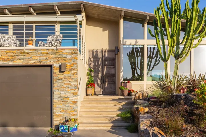 1450 Morningside Drive, Laguna Beach, California 92651