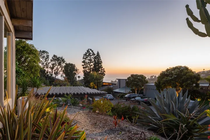 1450 Morningside Drive, Laguna Beach, California 92651