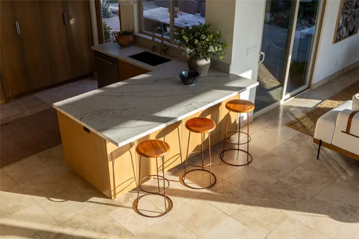 1450 Morningside Drive, Laguna Beach, California 92651