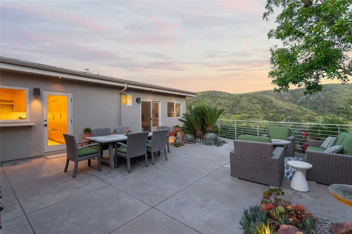 1450 Morningside Drive, Laguna Beach, California 92651