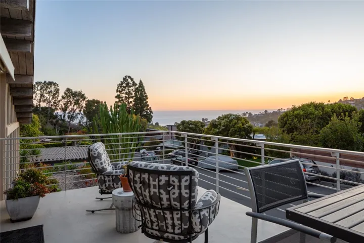 1450 Morningside Drive, Laguna Beach, California 92651