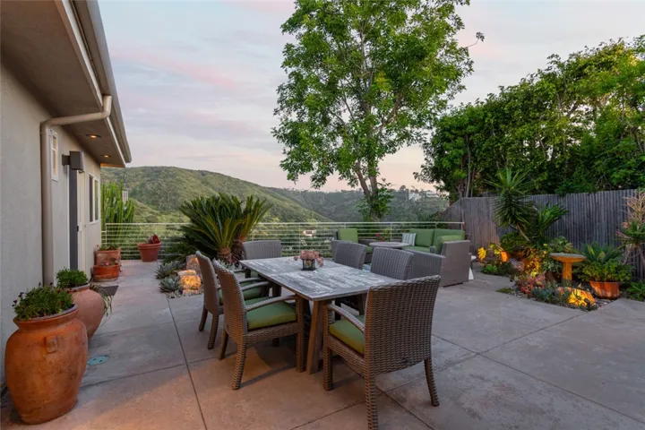 1450 Morningside Drive, Laguna Beach, California 92651