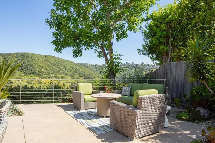 1450 Morningside Drive, Laguna Beach, California 92651