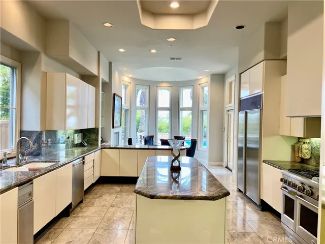 12 Elk Grove Lane, Laguna Niguel, California 92677