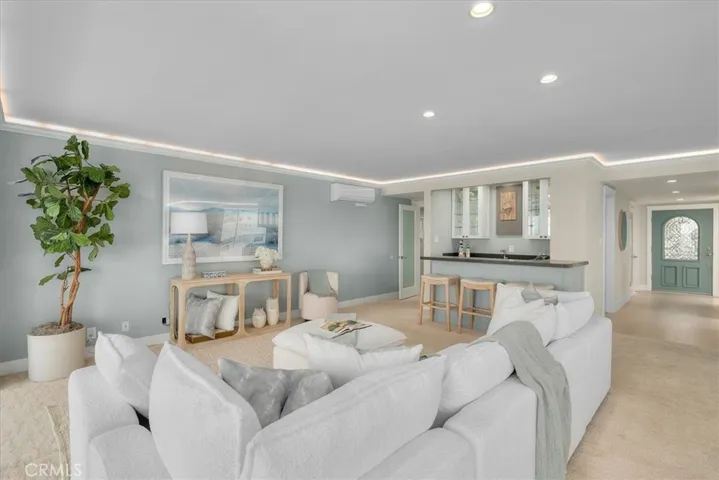 201 Calle Miramar 35, Redondo Beach, California 90277