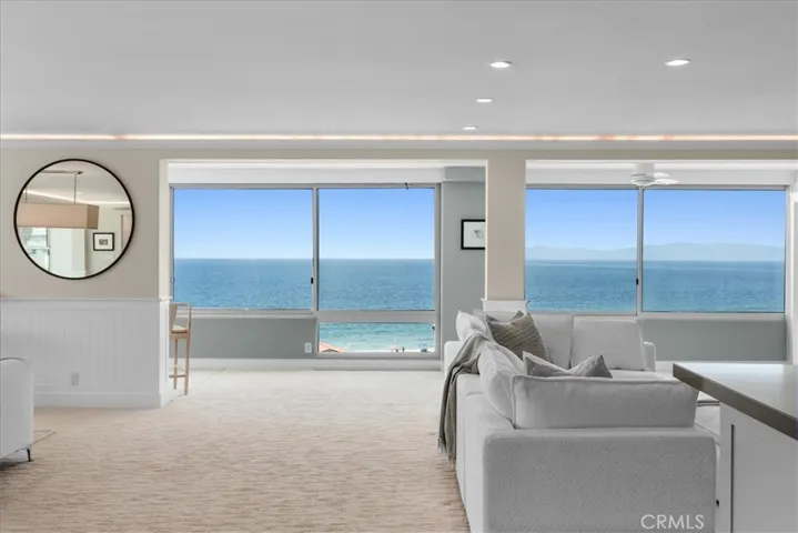 201 Calle Miramar 35, Redondo Beach, California 90277