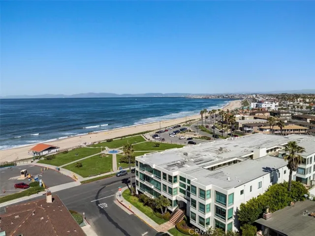 201 Calle Miramar 35, Redondo Beach, California 90277