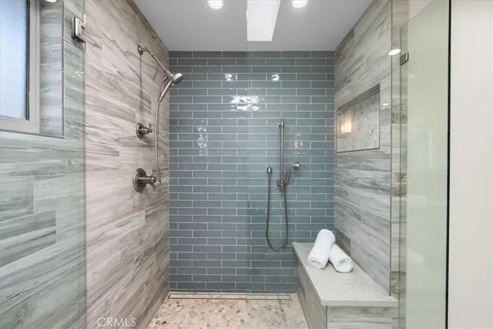 201 Calle Miramar 35, Redondo Beach, California 90277