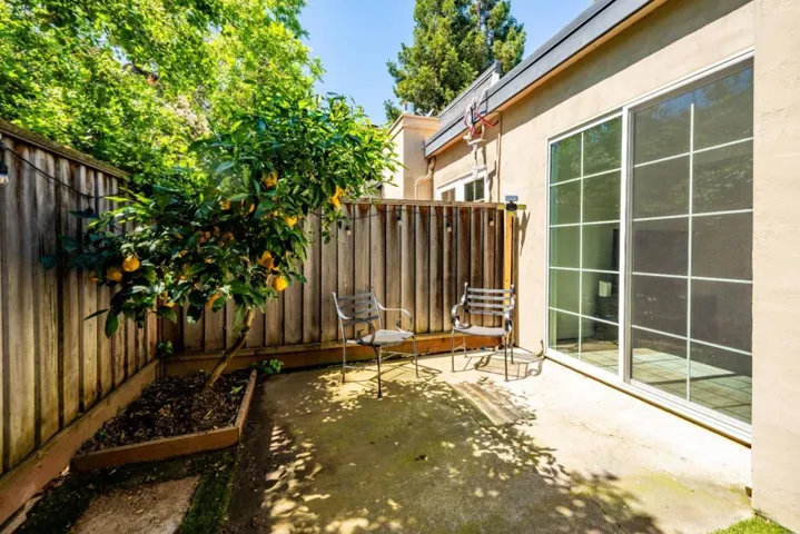 832 Rue Montagne, Campbell, California 95008