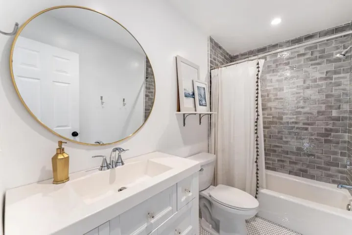 832 Rue Montagne, Campbell, California 95008