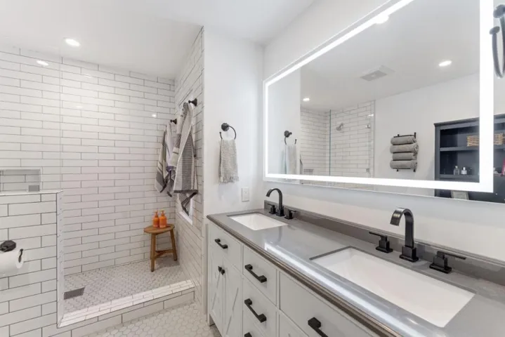 832 Rue Montagne, Campbell, California 95008