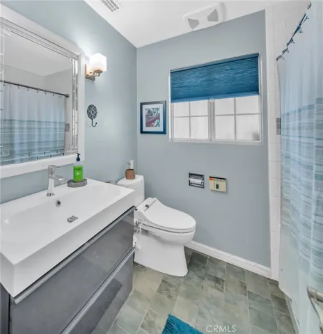 Hall Bathroom