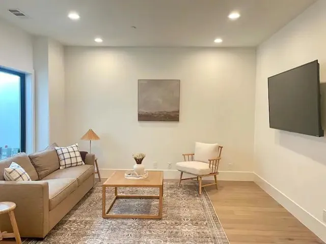545 Oxford Avenue, Palo Alto, California 94306