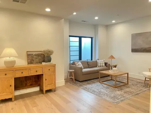 545 Oxford Avenue, Palo Alto, California 94306