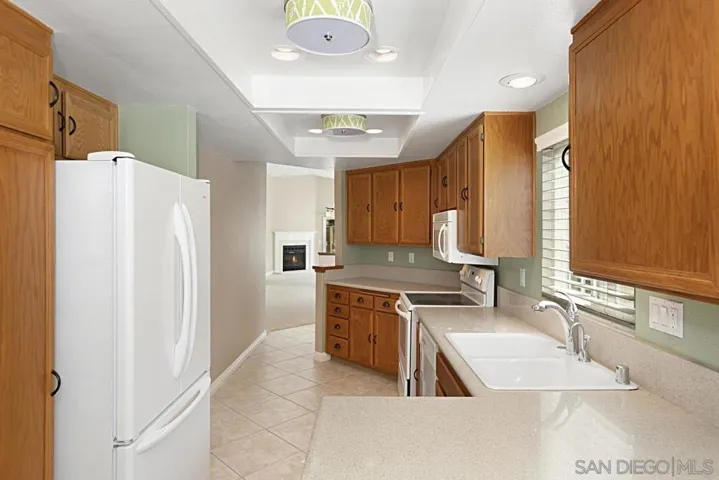 15827 Caminito Cercado, San Diego, California 92128