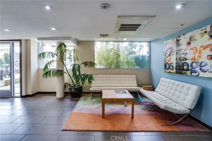 4702 Fulton Avenue 303, Sherman Oaks, California 91423
