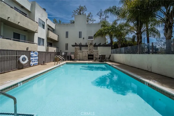 4702 Fulton Avenue 303, Sherman Oaks, California 91423