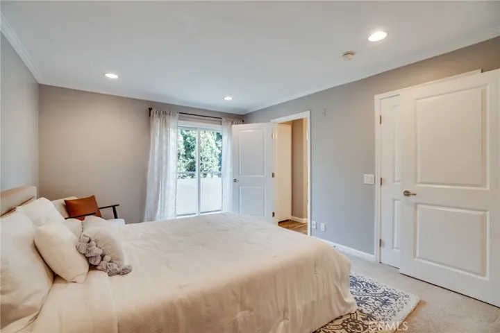 4702 Fulton Avenue 303, Sherman Oaks, California 91423