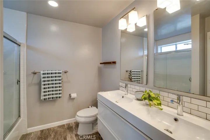 4702 Fulton Avenue 303, Sherman Oaks, California 91423