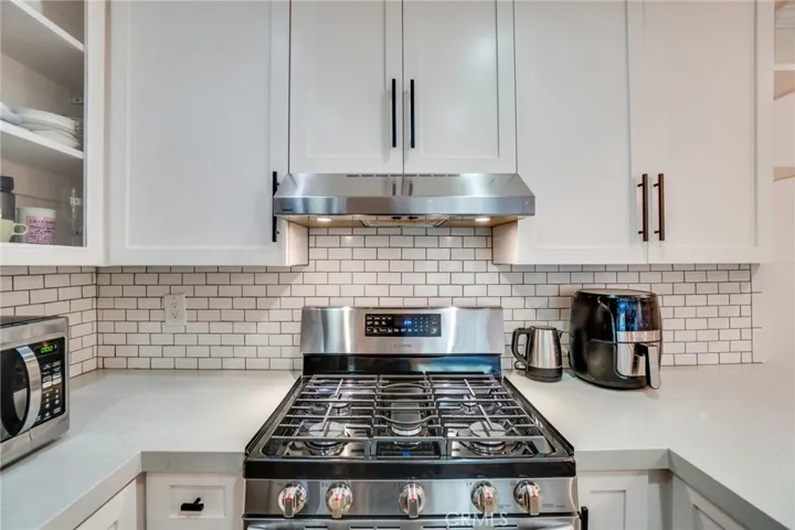 4702 Fulton Avenue 303, Sherman Oaks, California 91423