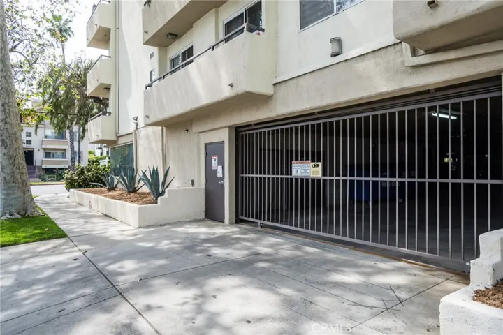 4702 Fulton Avenue 303, Sherman Oaks, California 91423