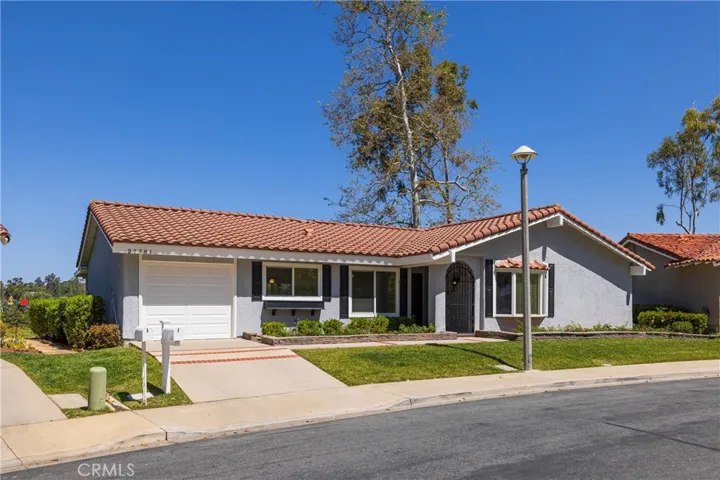27781 Calle Neruda, Mission Viejo, California 92692