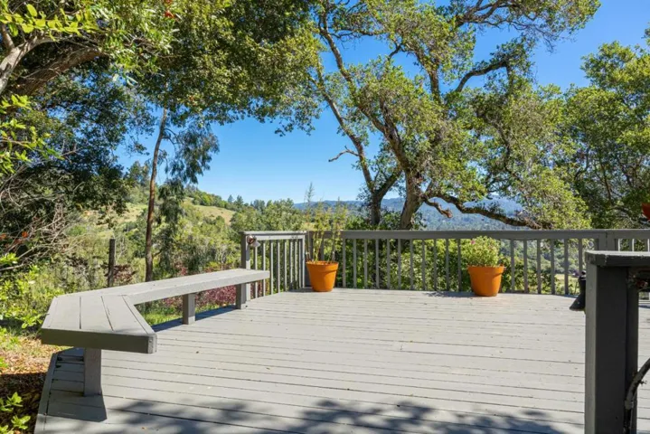 348 Los Robles Road, Soquel, California 95073