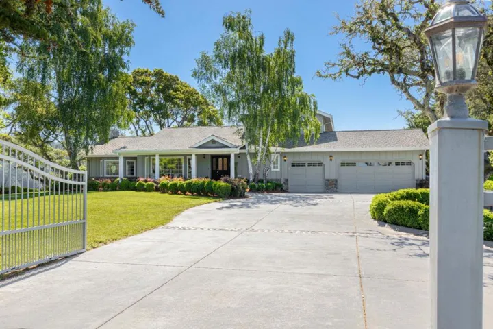 348 Los Robles Road, Soquel, California 95073